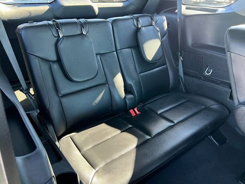 Used 2023 Ford Explorer Limited w/ Equipment Group 301A image 17