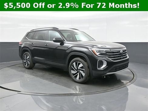 New 2026 Volkswagen Atlas SE image 1