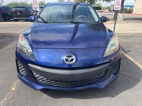 Used 2012 MAZDA MAZDA3 i Touring FWD image 2