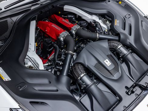 Certified 2023 Ferrari Portofino M RWD image 74