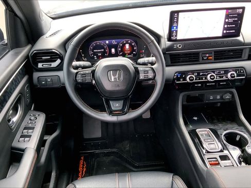 Used 2026 Honda Passport TrailSport Elite image 5
