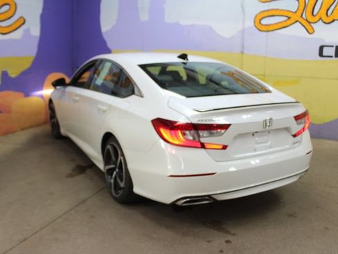 Used 2022 Honda Accord Sport image 6