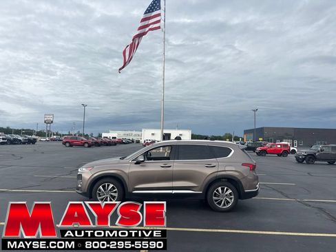 Used 2019 Hyundai Santa Fe FWD image 1