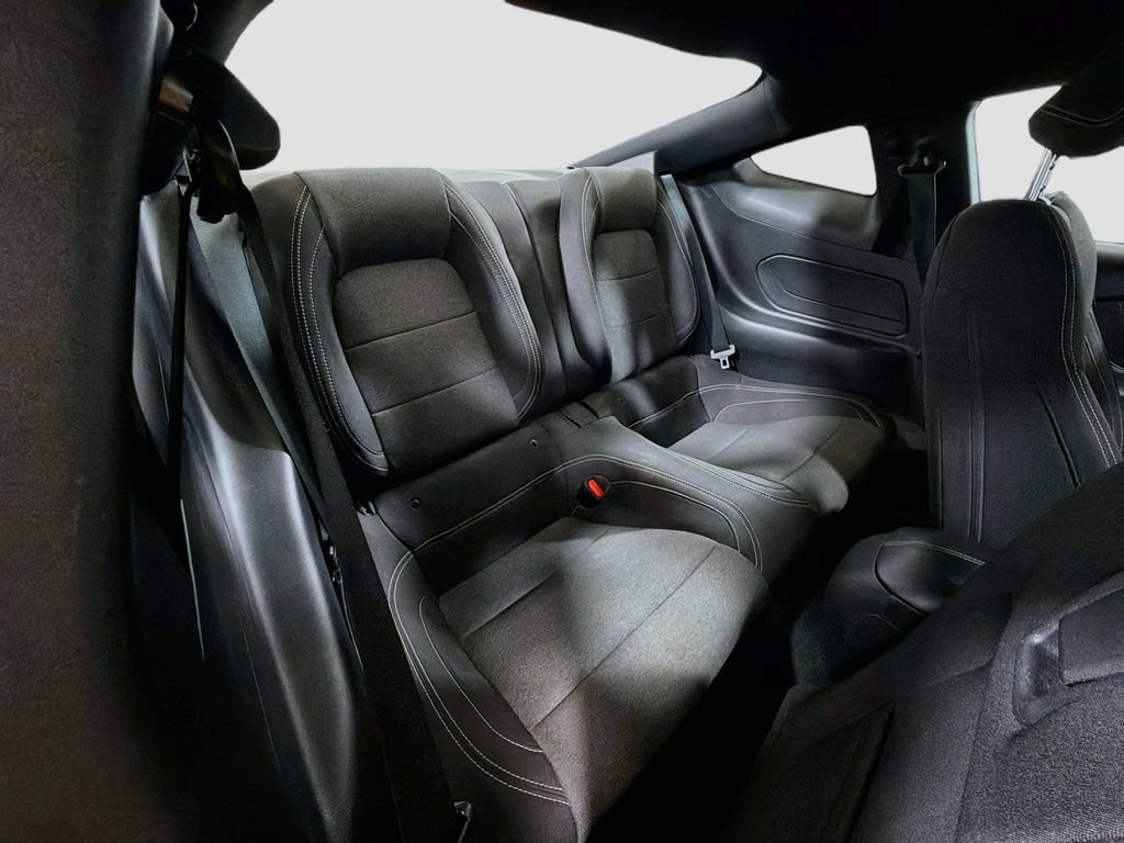 Used 2024 Ford Mustang Coupe RWD image 25