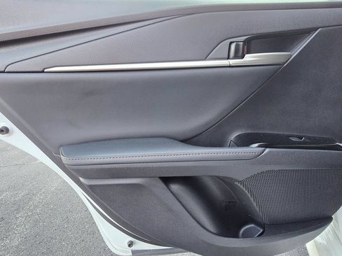 Used 2025 Toyota Camry XLE w/ Premium Plus Package FWD image 32