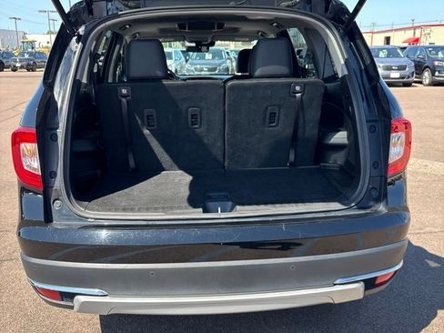 Used 2019 Honda Pilot Touring image 34
