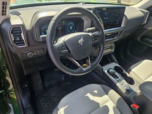 Used 2025 Ford Bronco Sport Badlands w/ Sasquatch Badlands Package AWD/4WD image 13