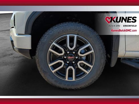 New 2026 GMC Sierra 1500 AT4 w/ AT4 Premium Package AWD/4WD image 11