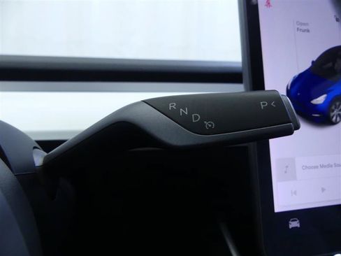 Used 2020 Tesla Model Y Long Range AWD/4WD image 21