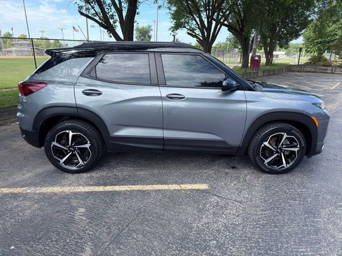 Used 2021 Chevrolet TrailBlazer RS w/ Convenience Package FWD image 12