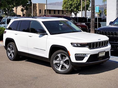 New 2023 Jeep Grand Cherokee 4WD 4xe image 3