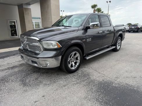Used 2015 RAM 1500 Laramie w/ Convenience Group RWD image 7