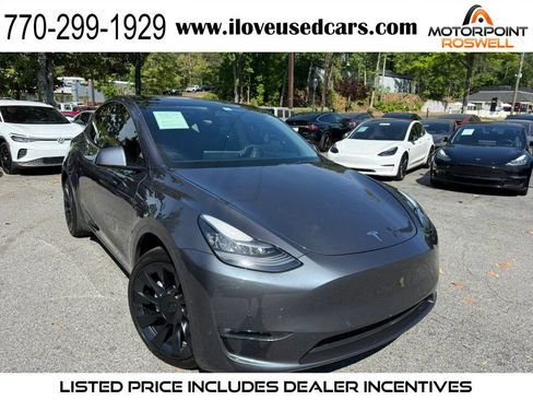 Used 2021 Tesla Model Y Long Range AWD/4WD image 1