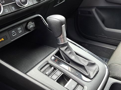 Used 2023 Honda CR-V EX image 28