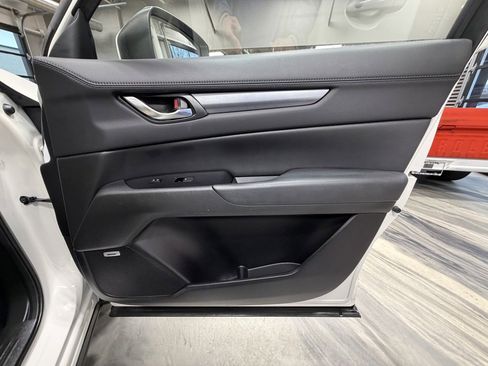 Used 2020 MAZDA CX-5 Touring image 38