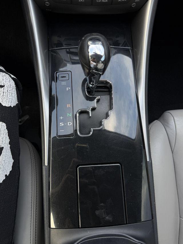 Used 2011 Lexus IS 250 RWD image 18