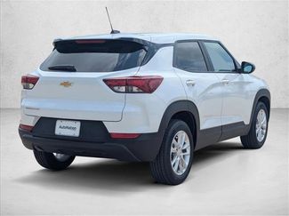 New 2026 Chevrolet TrailBlazer LS w/ LS Convenience Package FWD video 2