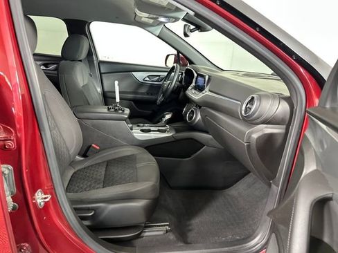 Used 2020 Chevrolet Blazer LT image 28