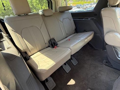 Used 2018 Ford Expedition Max Limited w/ Equipment Group 301A RWD image 17