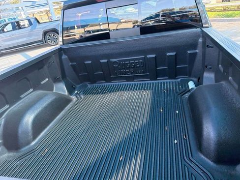 Used 2019 Chevrolet Silverado 1500 LT Trail Boss image 16