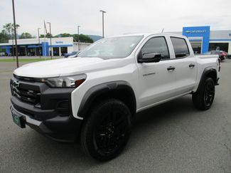 Used 2024 Chevrolet Colorado Trail Boss w/ Technology Package AWD/4WD video 1