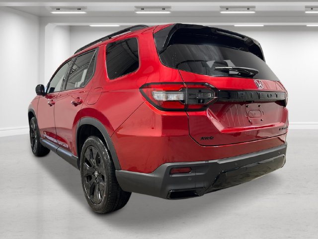 New 2026 Honda Pilot Black Edition image 5
