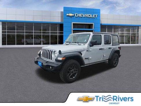 Used 2024 Jeep Wrangler Unlimited Sport AWD/4WD image 1