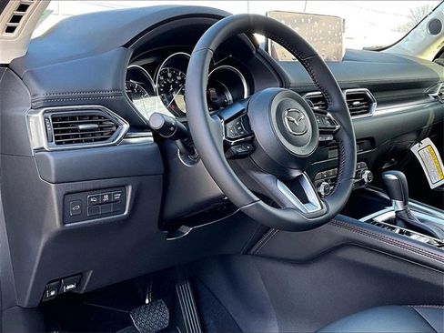 New 2025 MAZDA CX-5 Carbon Edition image 8
