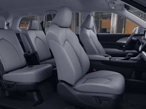 New 2026 Toyota Grand Highlander XLE FWD image 22