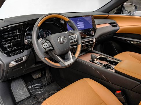 Used 2024 Lexus RX 350 Premium w/ Cold Area Package FWD image 3