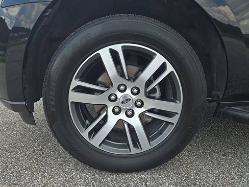Used 2024 Ford Expedition Limited AWD/4WD image 28