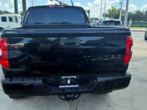 Used 2021 Toyota Tundra SR5 w/ SR5 Leather Package RWD image 6