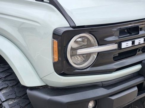 Used 2024 Ford Bronco Outer Banks AWD/4WD image 9