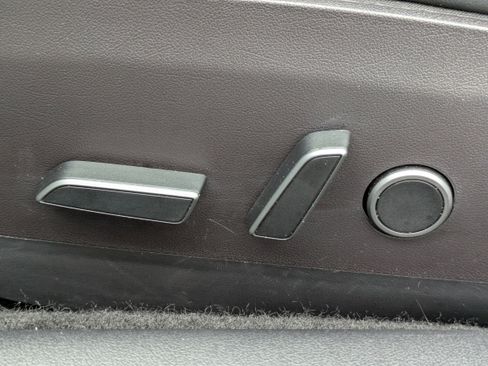 Used 2022 Tesla Model 3 Performance image 22