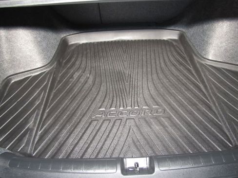 Certified 2022 Honda Accord Sport image 16