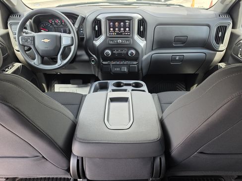 New 2026 Chevrolet Silverado 1500 Custom RWD image 19