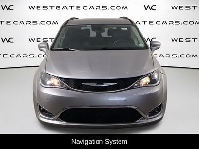 Used 2019 Chrysler Pacifica Touring-L Plus w/ Advanced Safetytec Group
