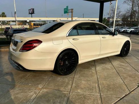 Used 2018 Mercedes-Benz S 560 4MATIC Sedan image 4