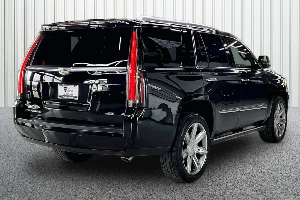Used 2016 Cadillac Escalade Premium AWD/4WD image 6