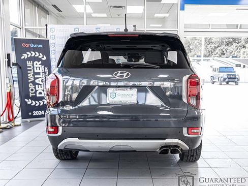 Used 2020 Hyundai Palisade SEL w/ Premium Package FWD image 13