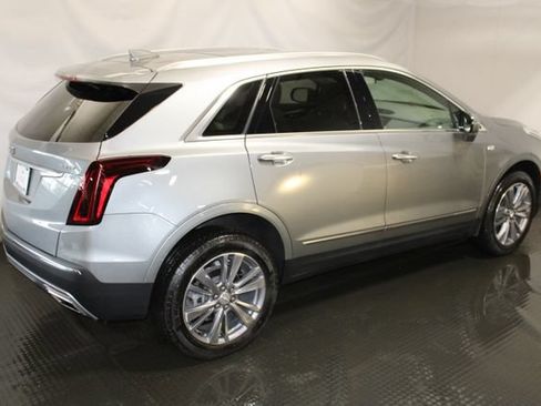 Certified 2024 Cadillac XT5 Premium Luxury AWD/4WD image 5