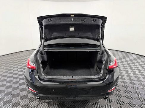 Used 2019 BMW 330i Sedan w/ Convenience Package RWD image 13