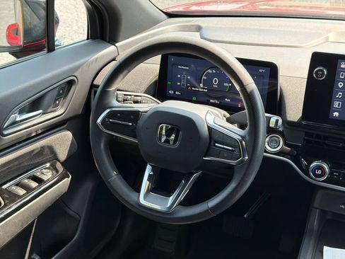 Used 2024 Honda Prologue EX image 28