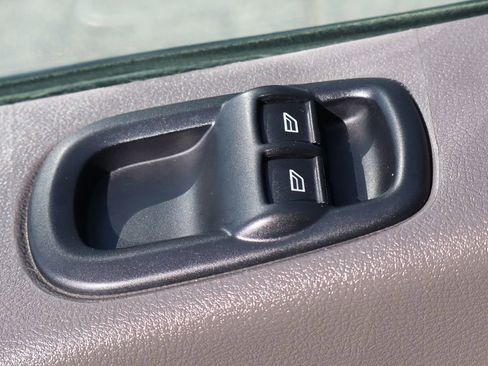 Used 2020 Ford Transit 350 XLT RWD image 19