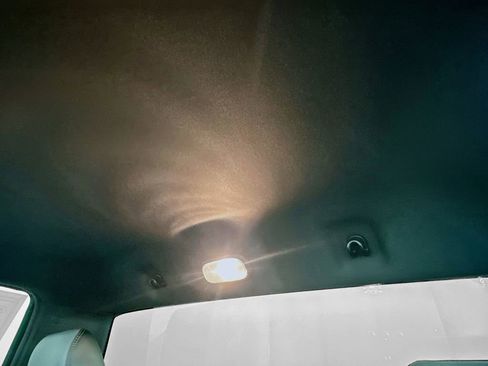 Used 2024 RAM 2500 Tradesman w/ Chrome Appearance Group image 20