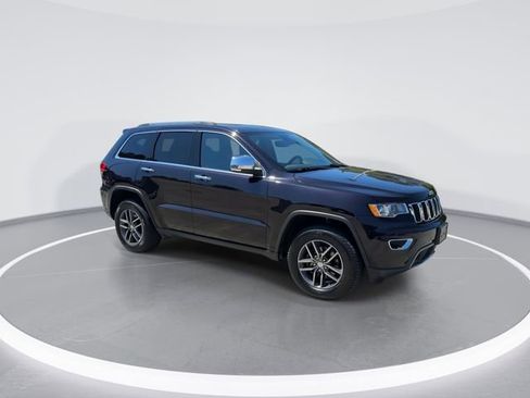 Used 2018 Jeep Grand Cherokee Limited AWD/4WD image 8