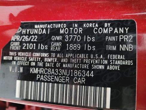 Used 2022 Hyundai Venue Limited image 33