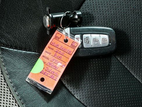 Used 2011 Kia Optima SX FWD image 35