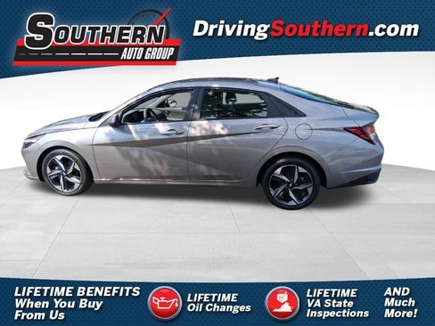 Used 2023 Hyundai Elantra SEL w/ Convenience Package FWD image 1