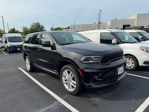 Used 2023 Dodge Durango GT AWD/4WD image 3